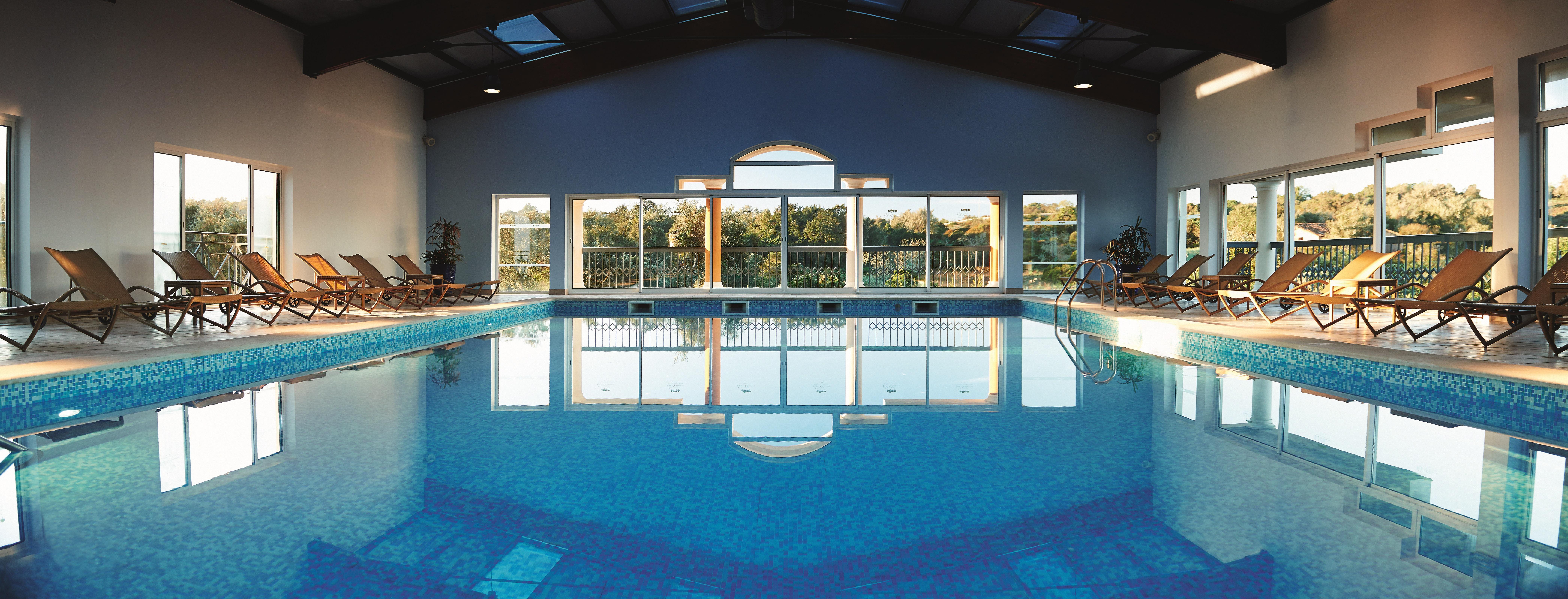 Vale D'Oliveiras Quinta Resort & Spa Карвоейру Экстерьер фото The swimming pool at the hotel